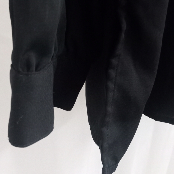 Susan Graver Style Button Down Black Blue Vintage Blouse -Shoulder Pads -Size: M - Picture 9 of 10